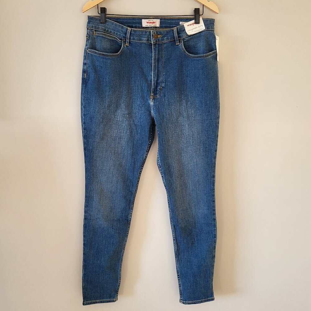Wrangler High Rise Unforgettable Skinny Blue Denim
